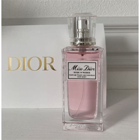 dior ローズ アンド ローズ